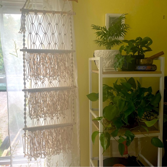 Macrame | Handmade Shelf - Picture 2 of 4